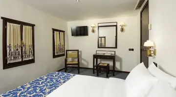 Simantro Resort