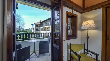 Simantro Resort