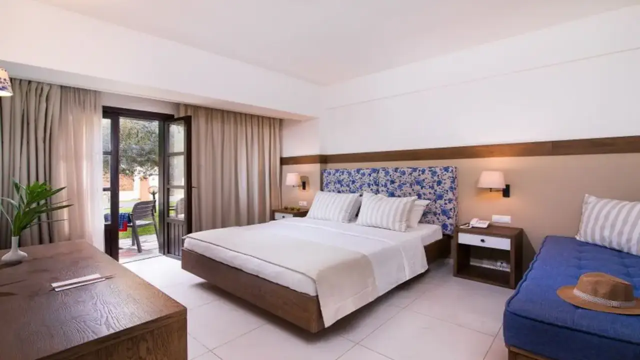 Simantro Resort