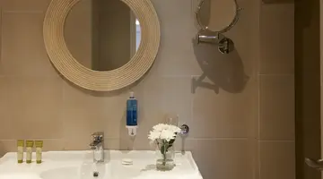 Simantro Resort