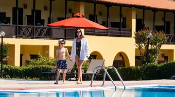 Simantro Resort