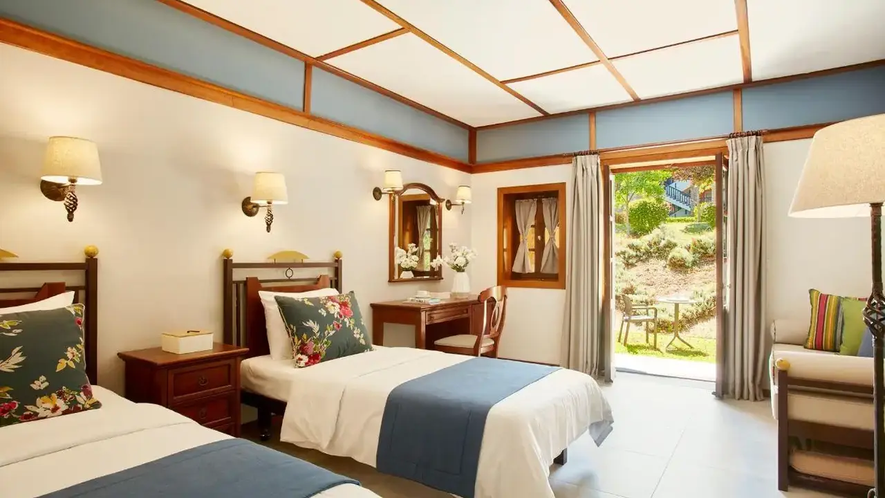 Simantro Resort