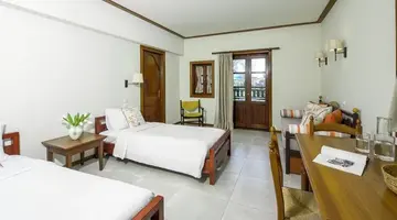 Simantro Resort