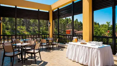 Simantro Resort