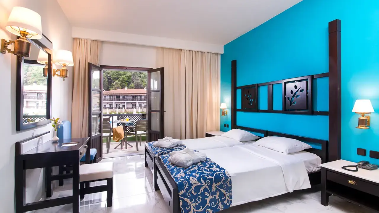 Simantro Resort