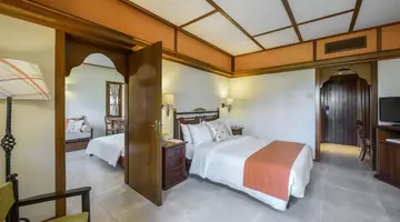 Simantro Resort