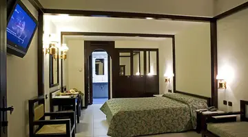 Simantro Resort