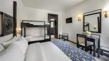 Simantro Resort