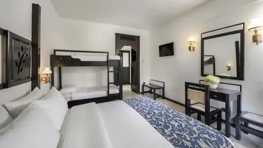 Simantro Resort