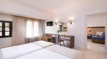 Simantro Resort