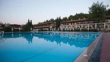 Simantro Resort