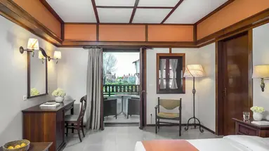 Simantro Resort