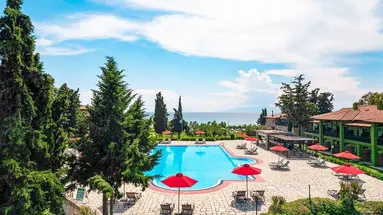 Simantro Resort