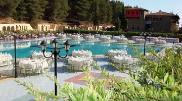 Simantro Resort
