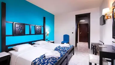 Simantro Resort