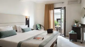Simeon Hotel