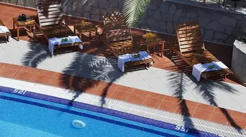 Simeon Hotel