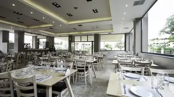Simeon Hotel