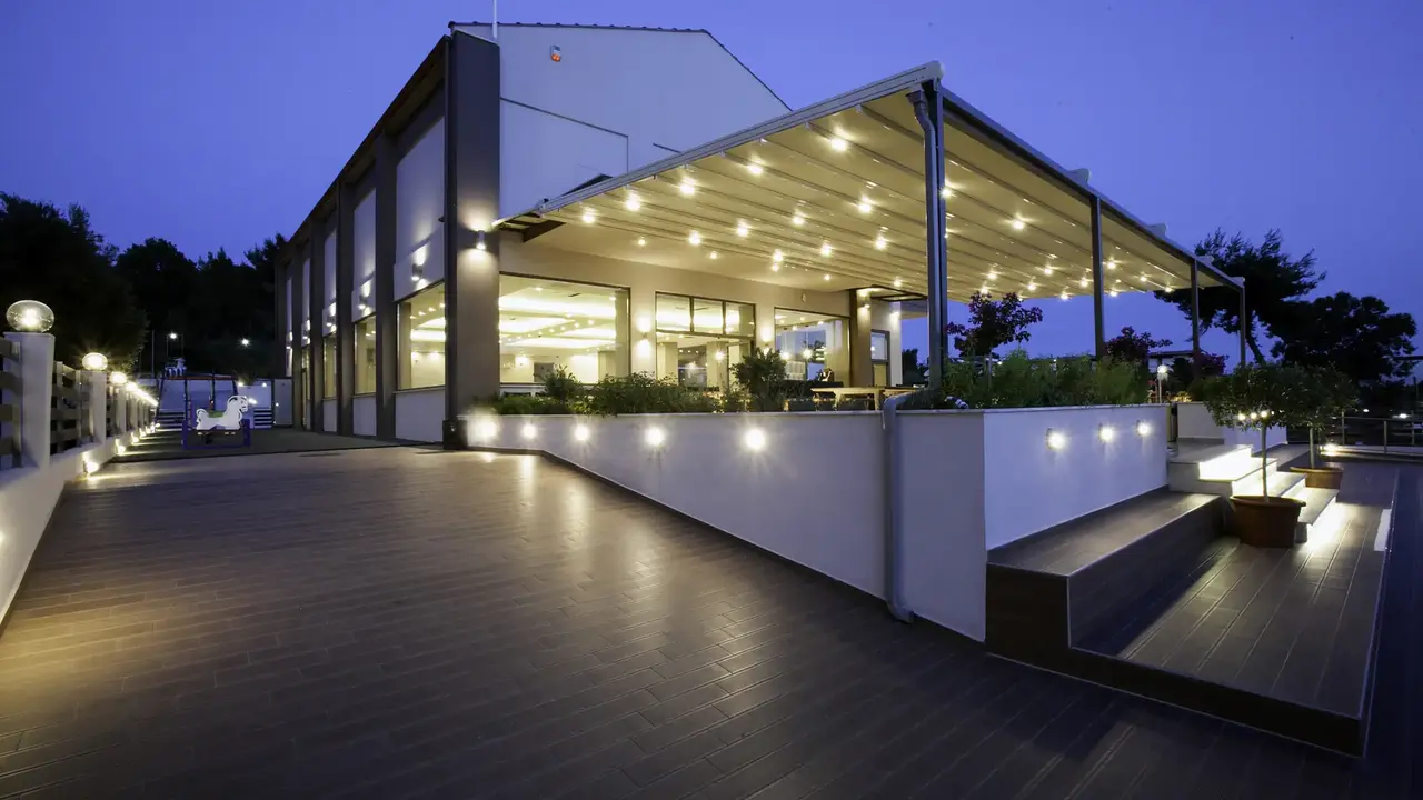 Simeon Hotel