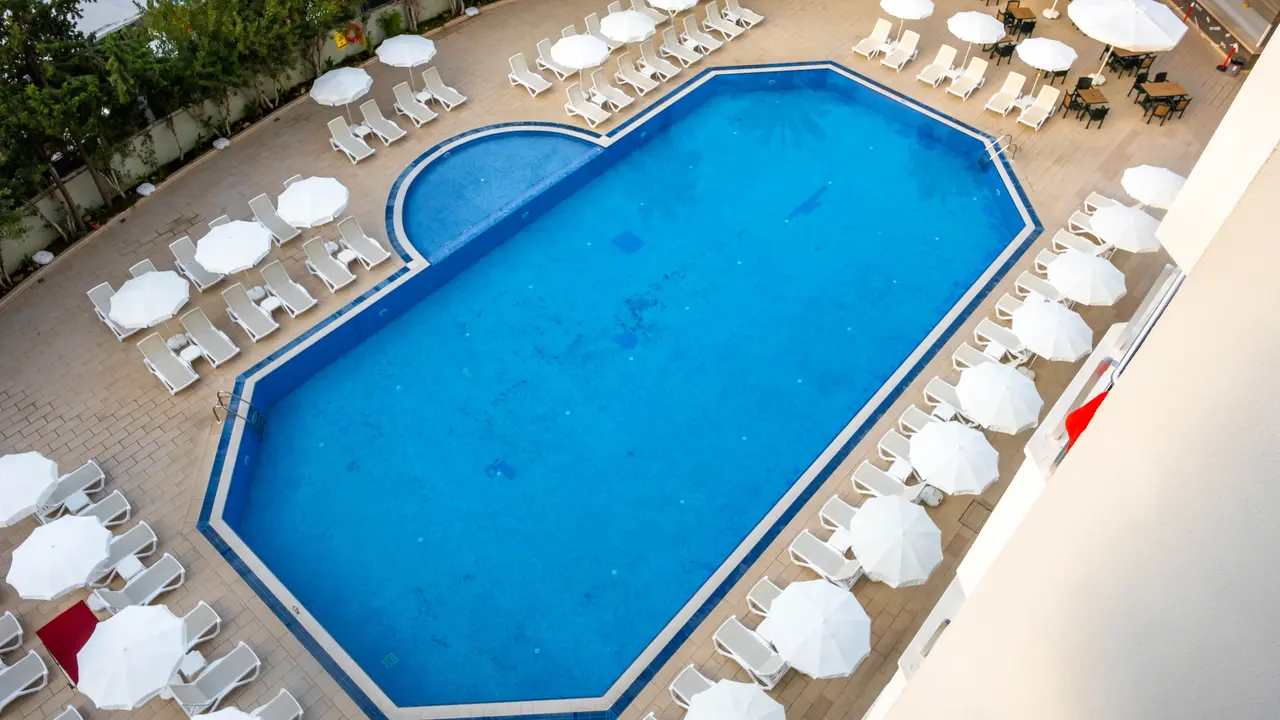 SIMPLY FINE HOTEL ALIZE
