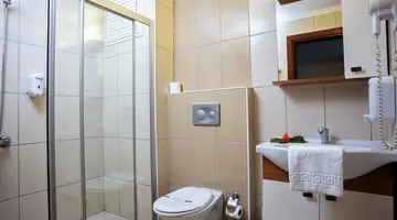 SIMPLY FINE HOTEL ALIZE
