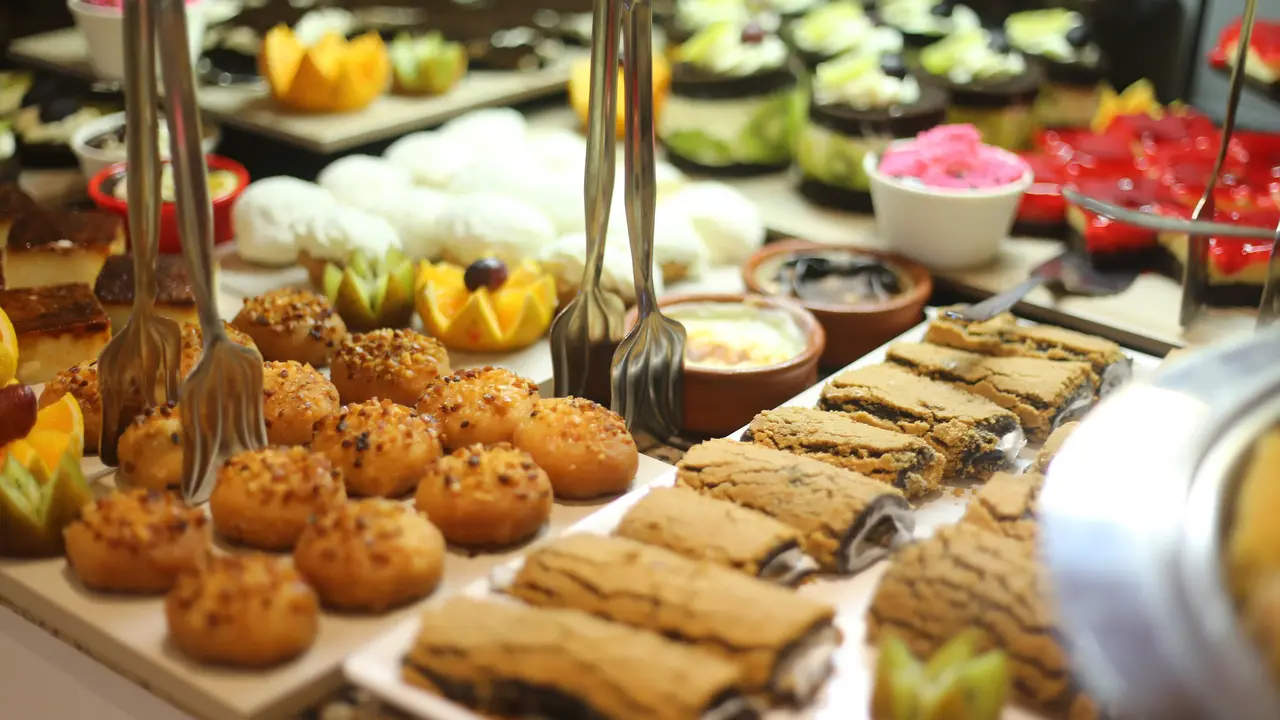 SIMPLY FINE HOTEL ALIZE