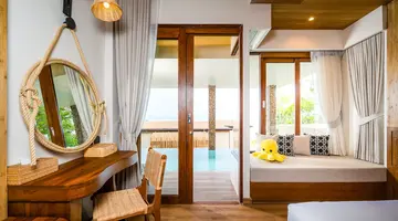 Sinae Phuket Luxury Hotel