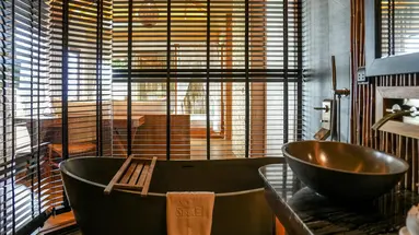 Sinae Phuket Luxury Hotel