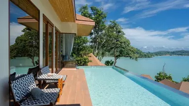 Sinae Phuket Luxury Hotel