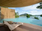 Sinae Phuket Luxury Hotel