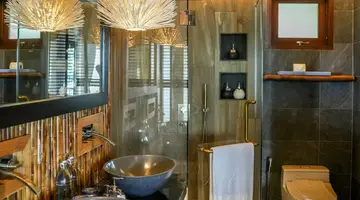 Sinae Phuket Luxury Hotel