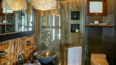 Sinae Phuket Luxury Hotel