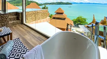 Sinae Phuket Luxury Hotel