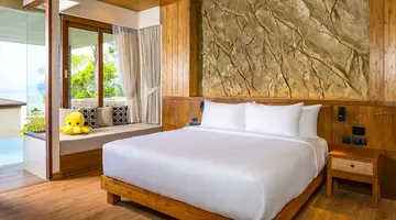 Sinae Phuket Luxury Hotel
