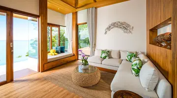 Sinae Phuket Luxury Hotel
