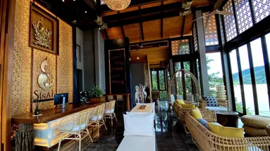 Sinae Phuket Luxury Hotel
