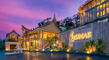 Sinae Phuket Luxury Hotel