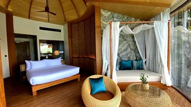 Sinae Phuket Luxury Hotel