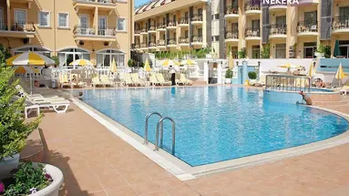 SINATRA HOTEL
