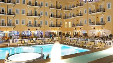 SINATRA HOTEL
