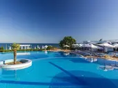 Sineva Beach
