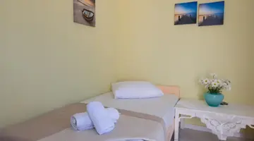SIRENA APTS