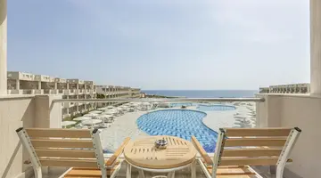 Sirena Aqua Park Beach Resort