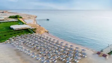 Sirena Aqua Park Beach Resort