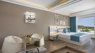 Sirena Aqua Park Beach Resort