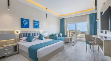 Sirena Aqua Park Beach Resort