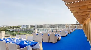 Sirena Aqua Park Beach Resort