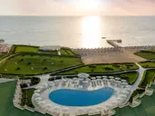 Sirena Aqua Park Beach Resort