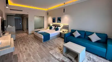 Sirena Beach Resort & Spa