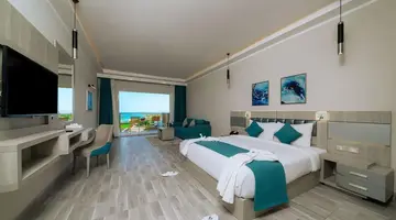 Sirena Beach Resort & Spa
